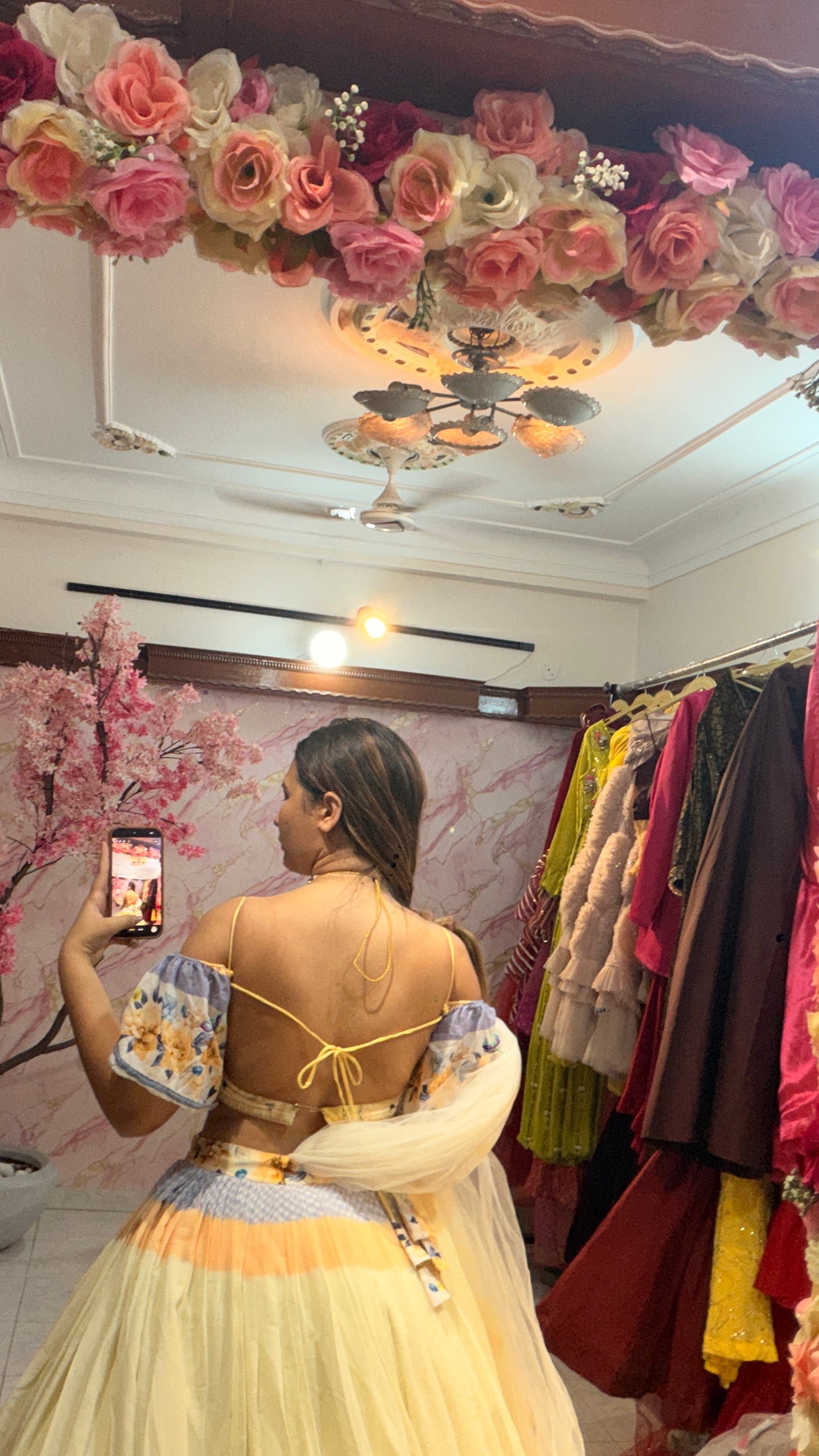 Embellished wedding lehenga 4080