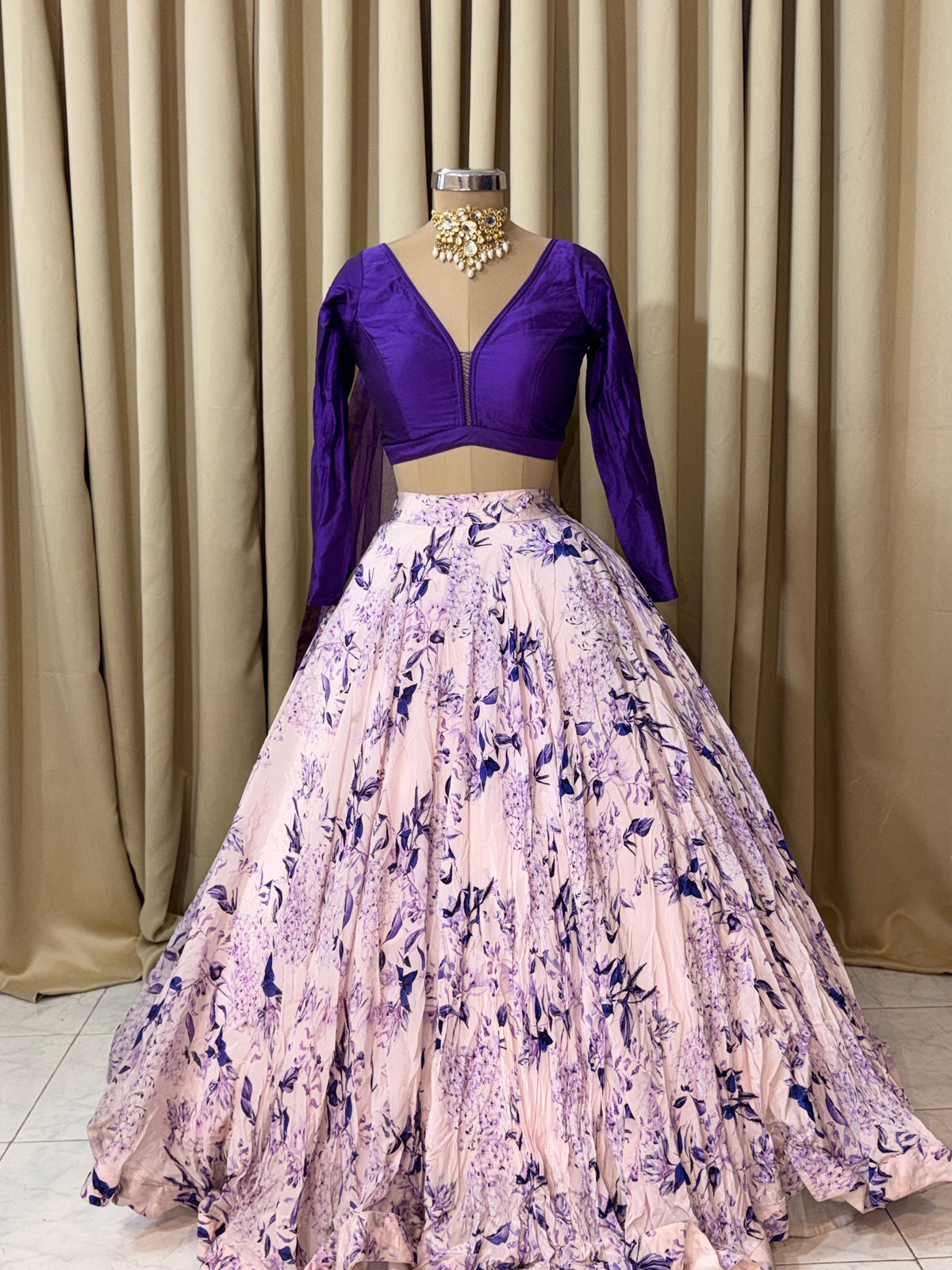 wedding lehenga 4330