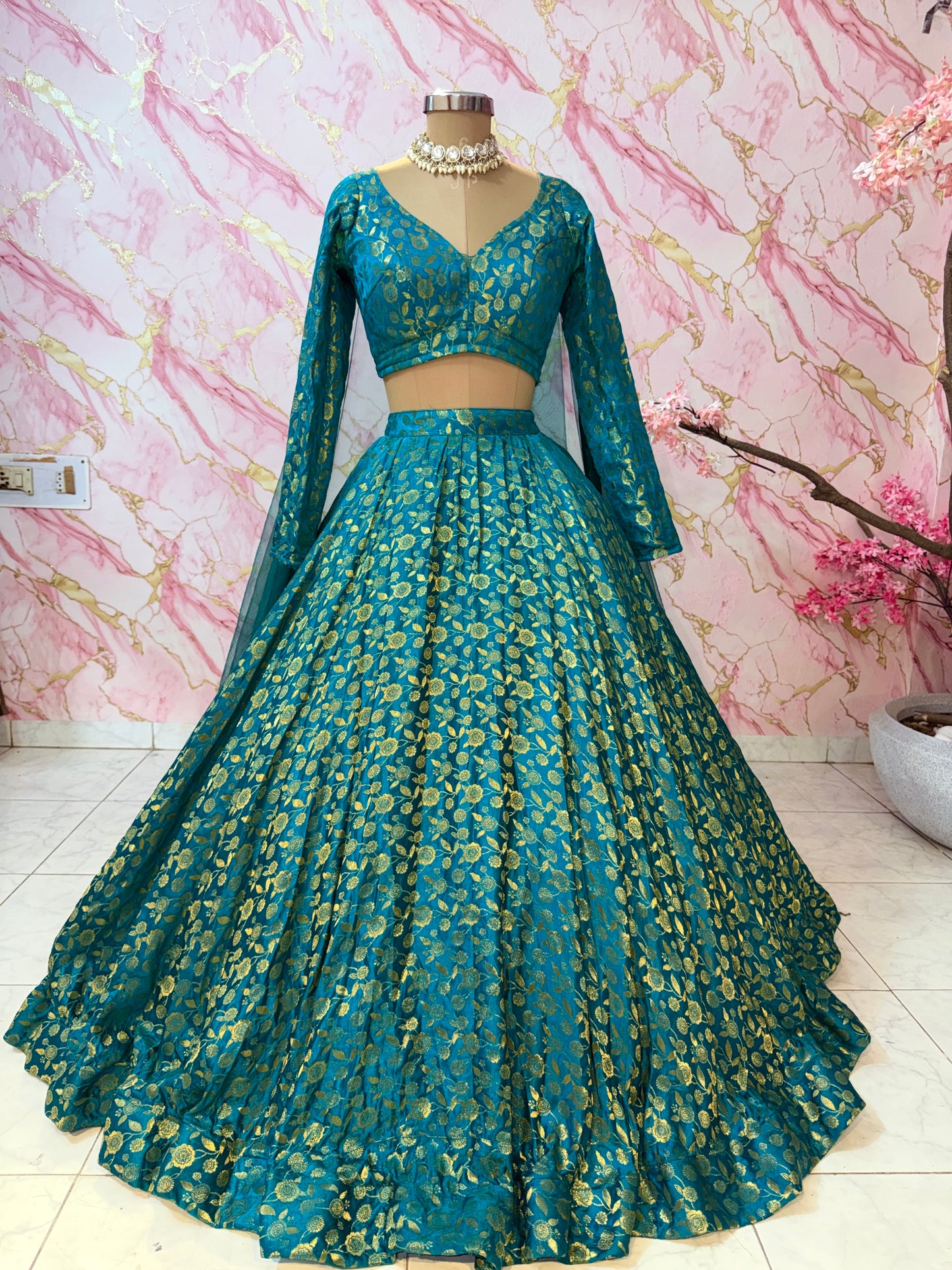 wedding lehenga 4182