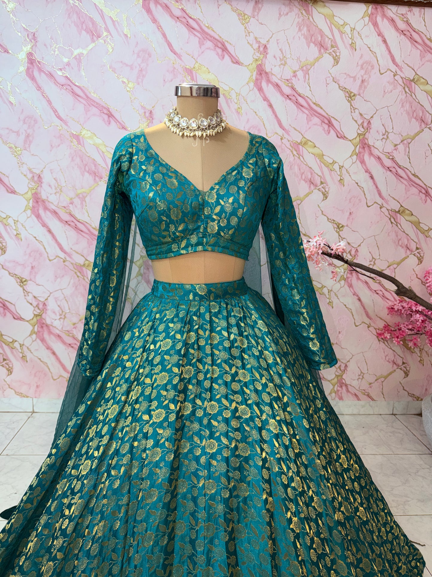 wedding lehenga 4182