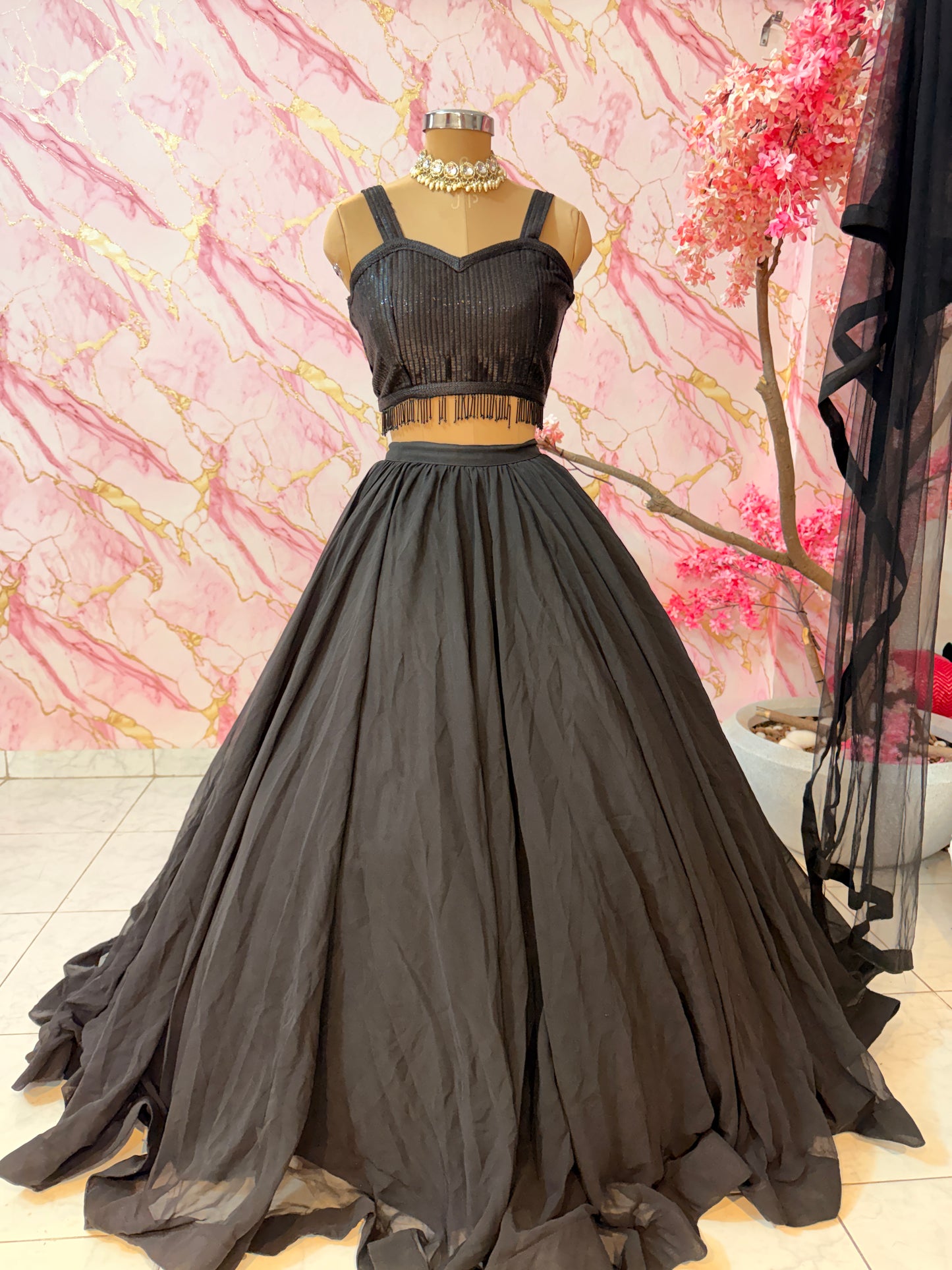 Embellished wedding lehenga 4151