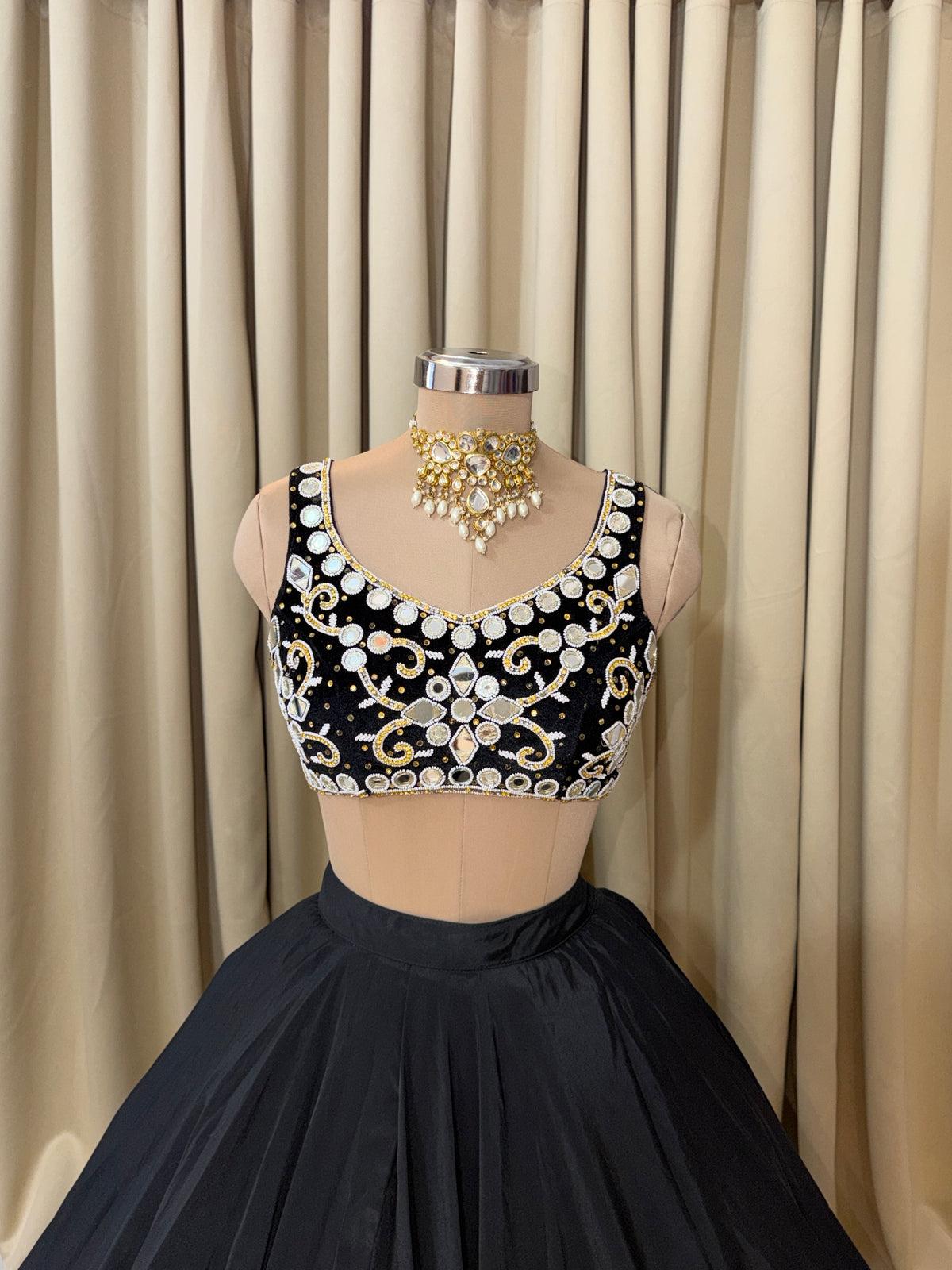 Wedding lehenga 4370