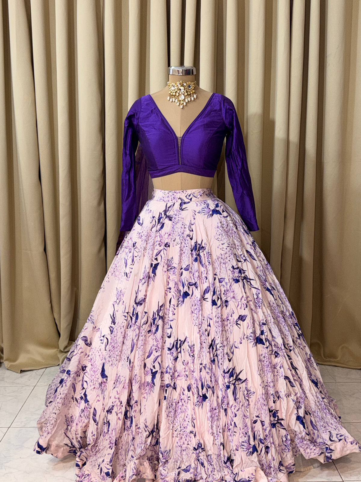 wedding lehenga 4330