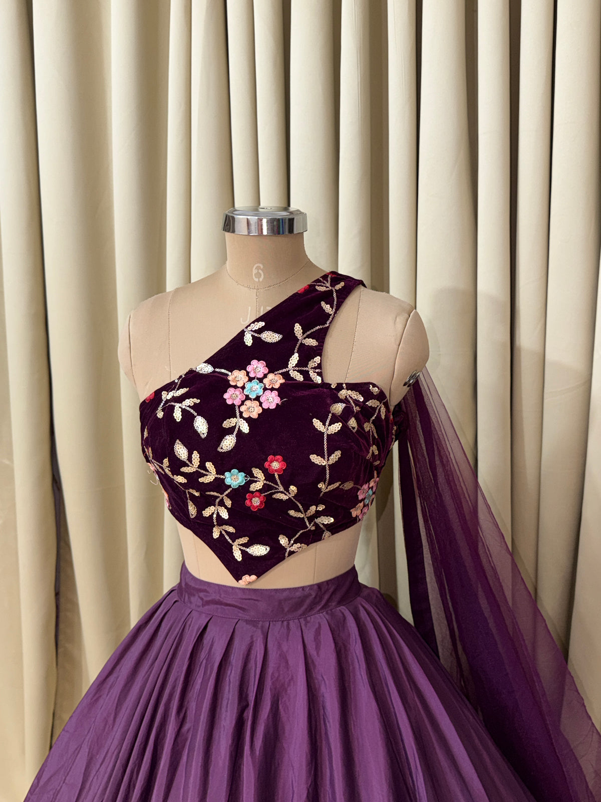 Wedding lehenga 4387