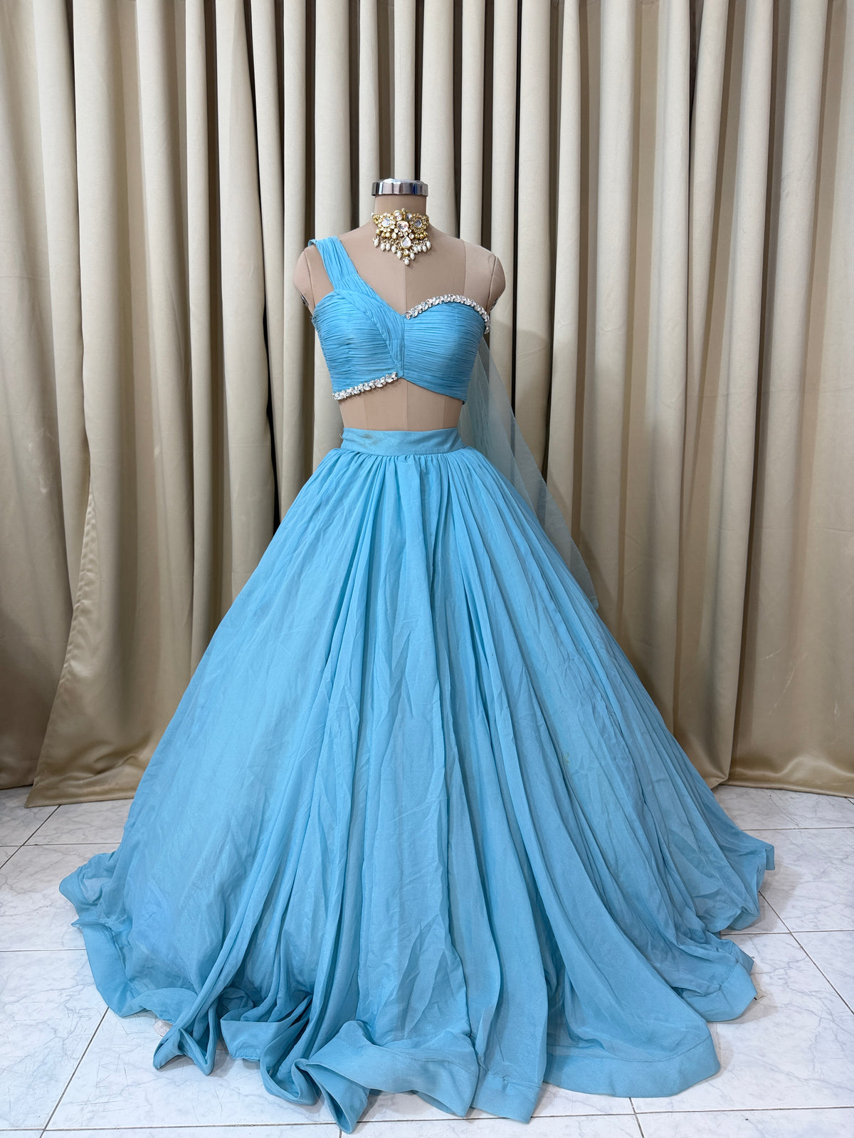 Wedding lehenga 4383