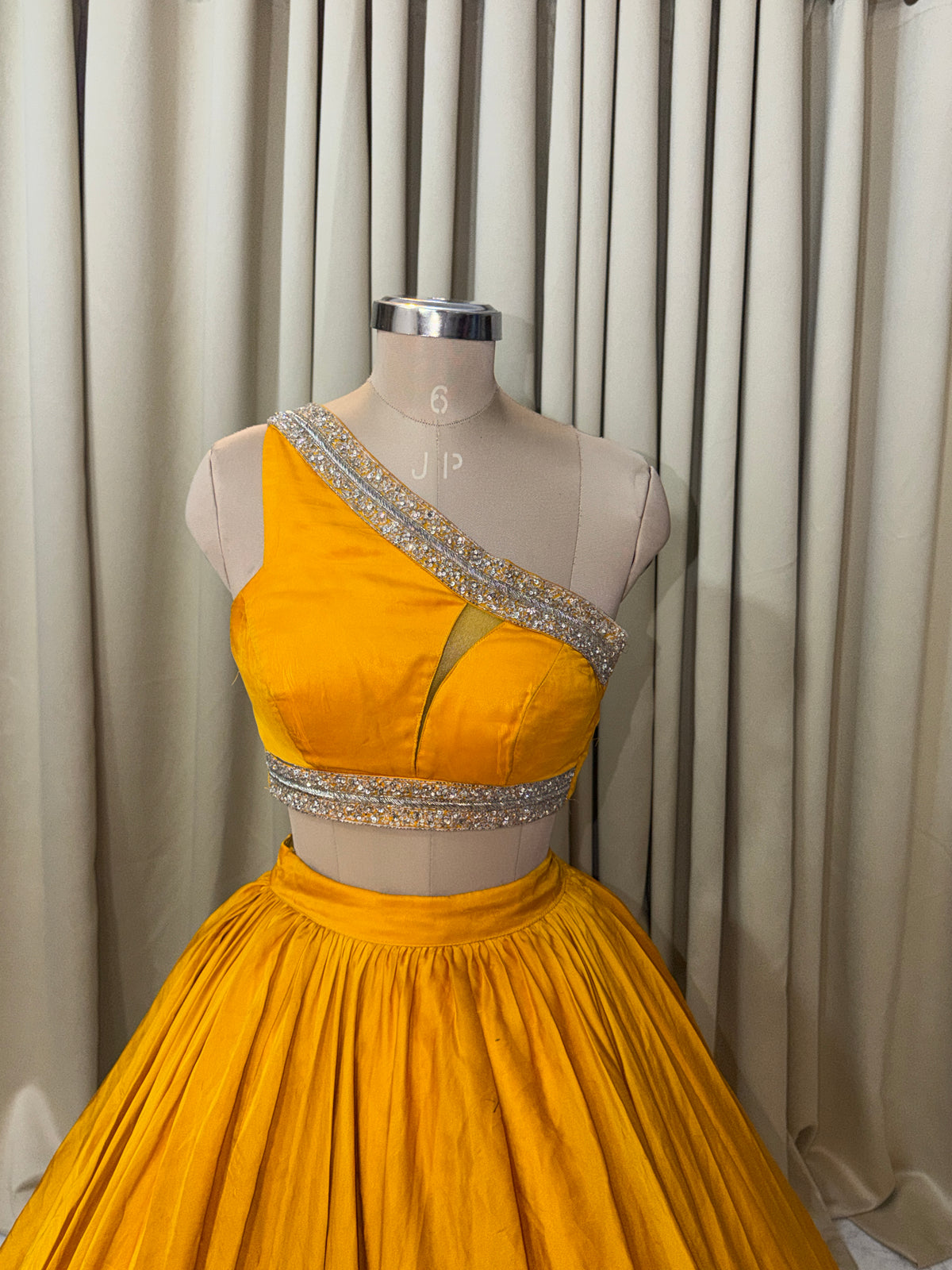 Wedding lehenga 4405