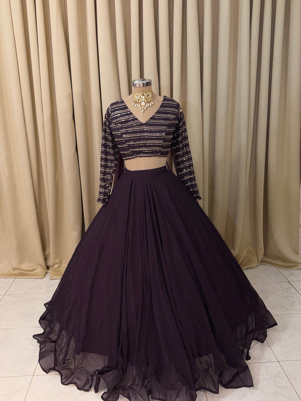 wedding lehenga 4301