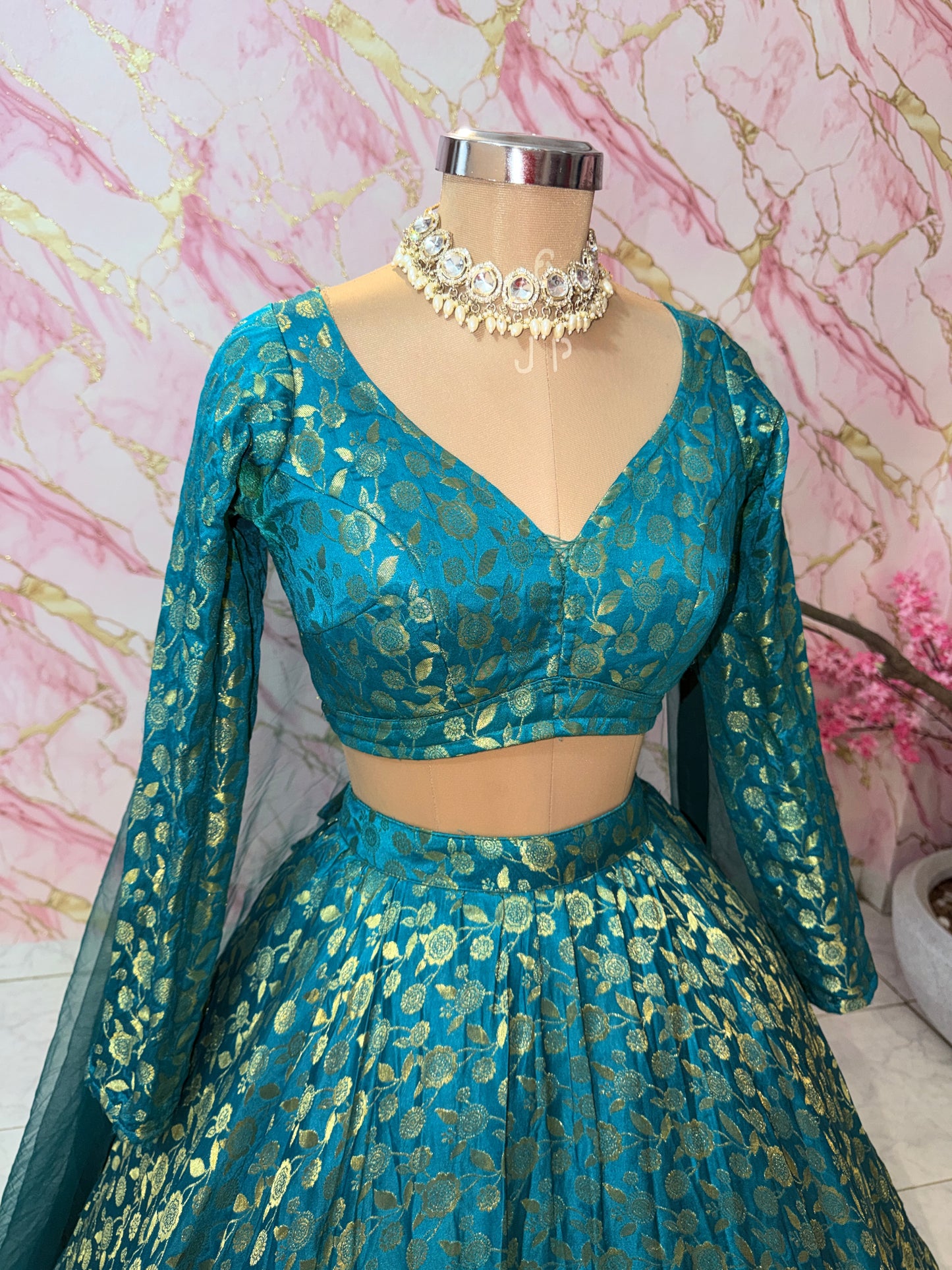 wedding lehenga 4182