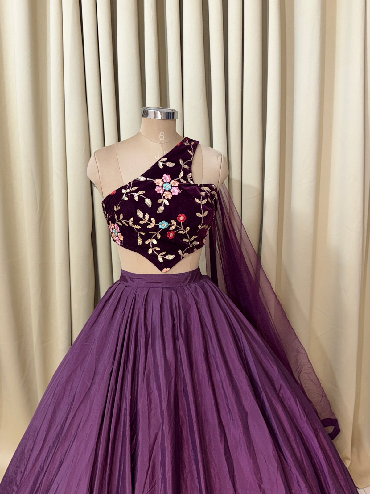 Wedding lehenga 4387