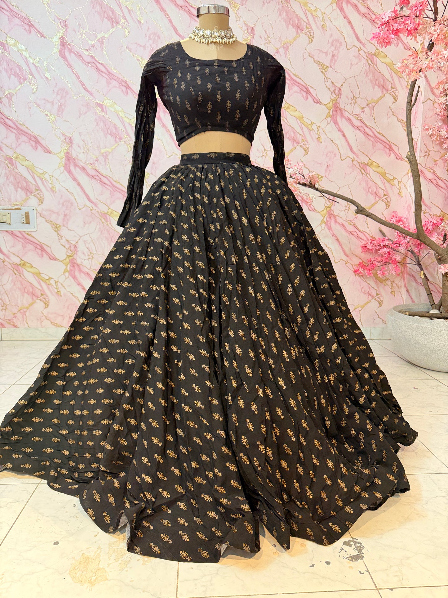 Embellished wedding lehenga 4127