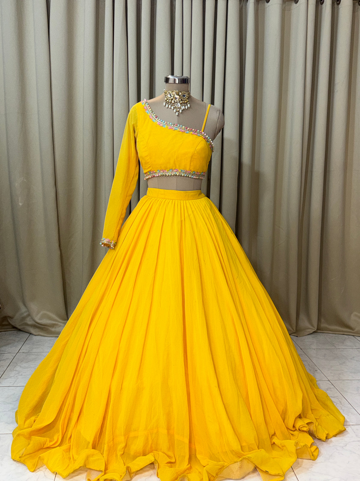 Wedding lehenga 4403
