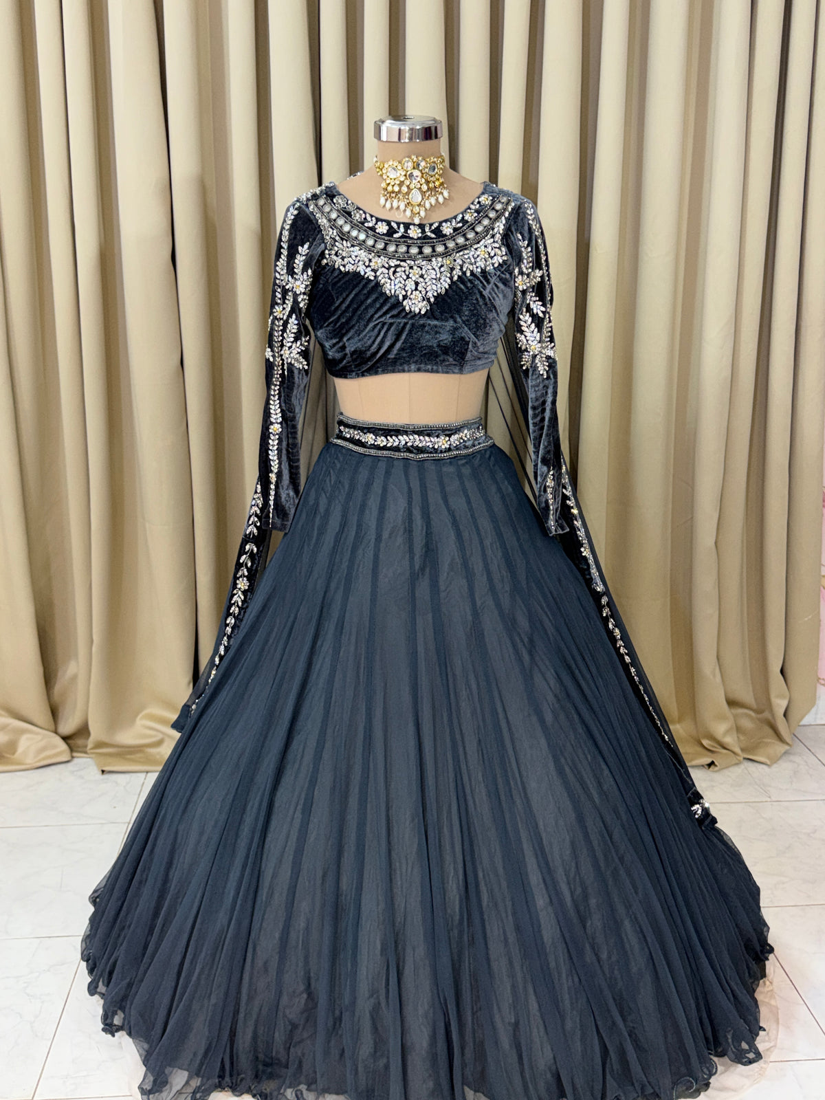 wedding lehenga 4316