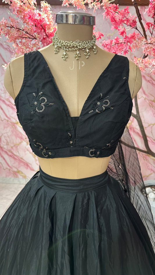 Beautiful flairy lehenga 585