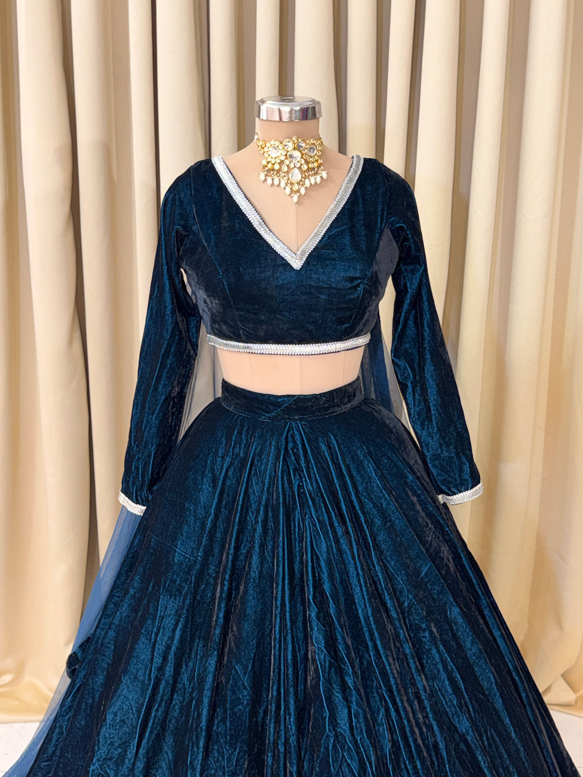 wedding lehenga 4300