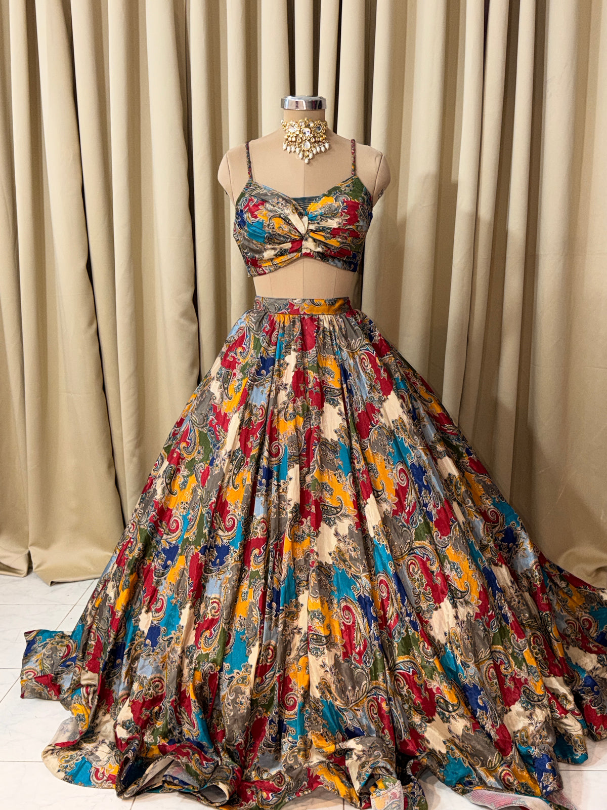 wedding lehenga 4327