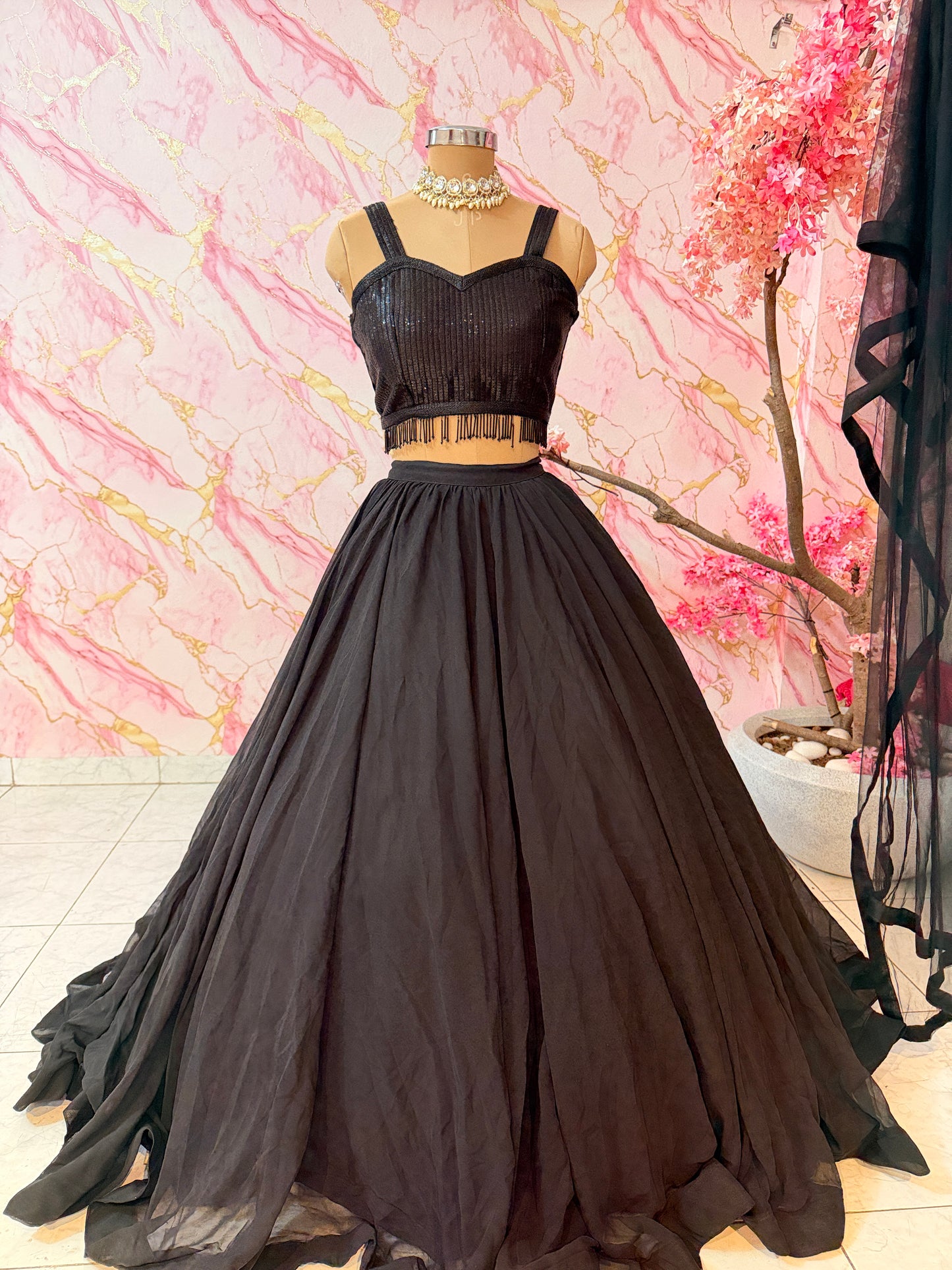 Embellished wedding lehenga 4151
