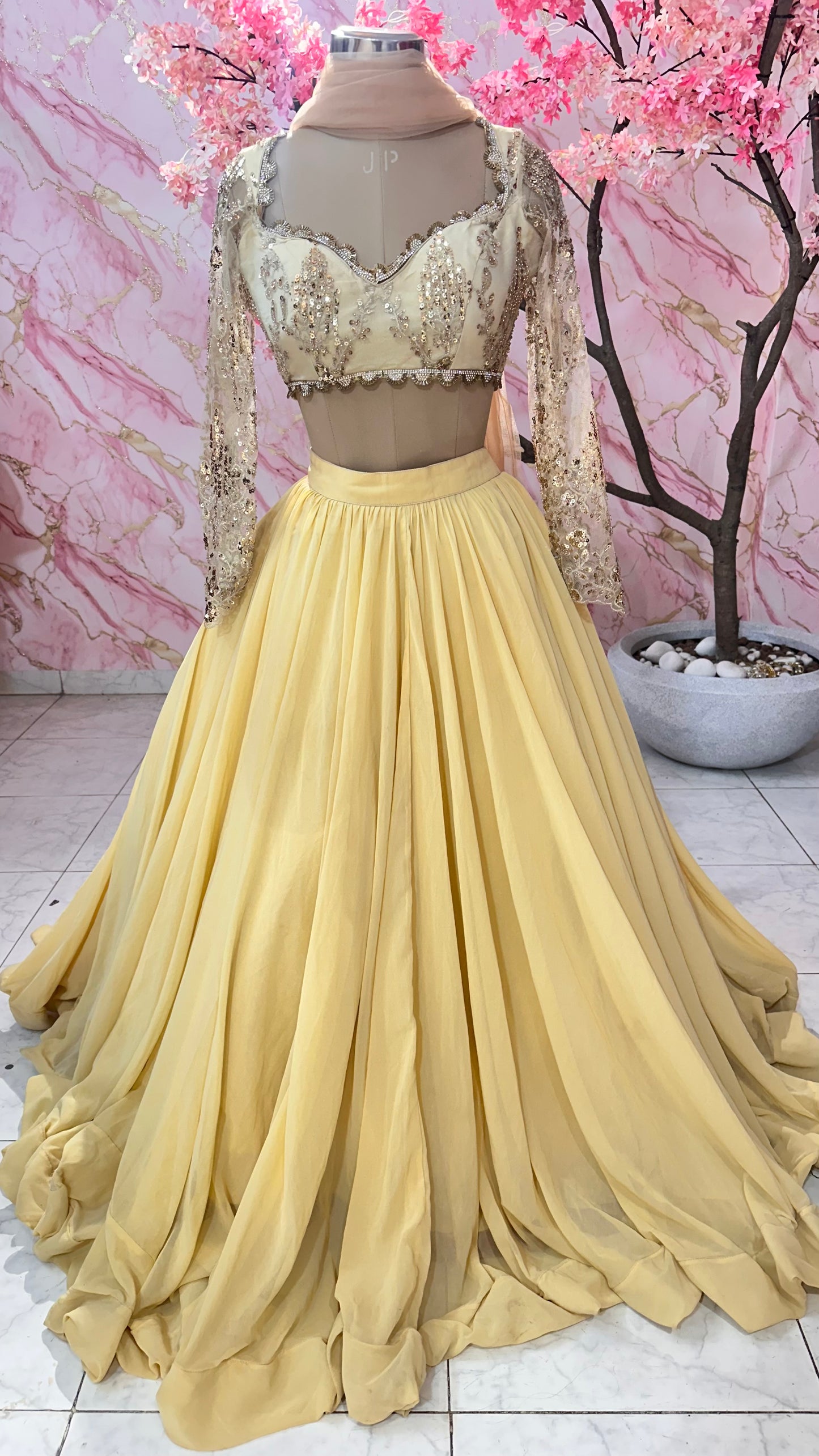 Beautiful flairy lehenga 525