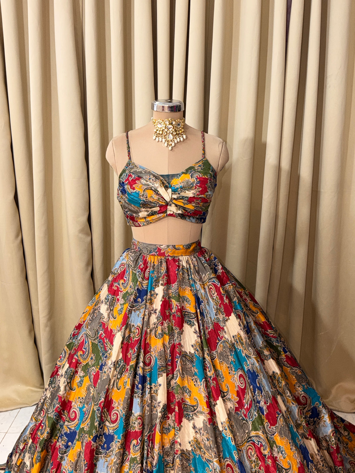 wedding lehenga 4327